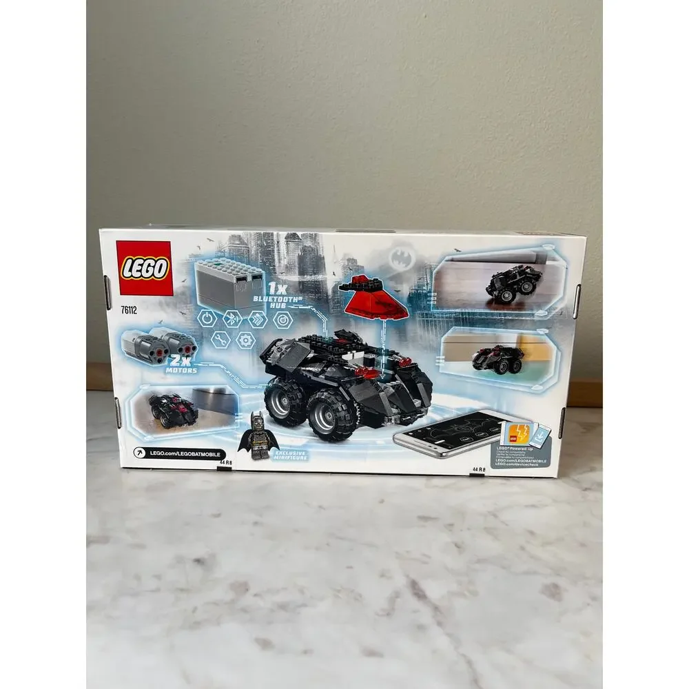 LEGO DC Super Heroes App-Controlled Batmobile (Set 76112) New Factory Sealed